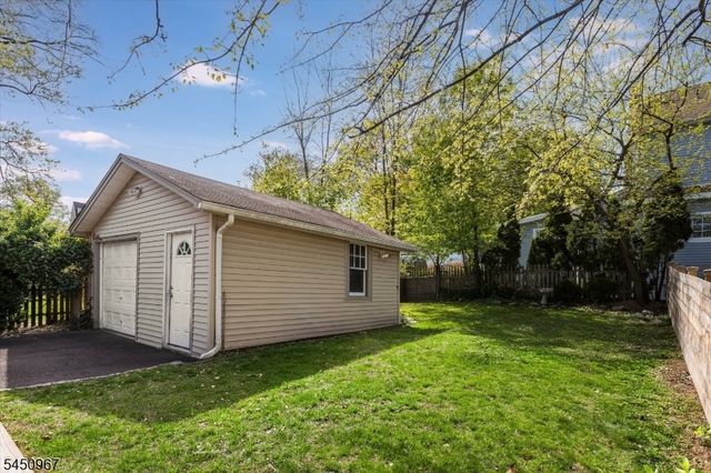 81 Boyden Ave, Maplewood Twp., NJ 07040