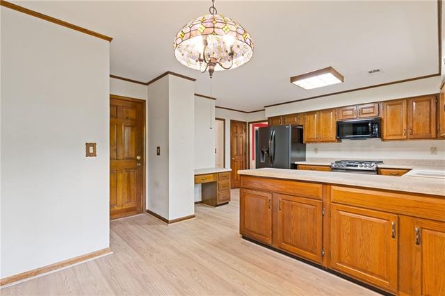1307 Rivermist Drive, Lilburn, GA 30047