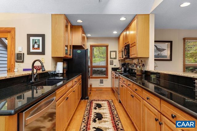 27 VEERY LN, Wintergreen Resort, VA 22967