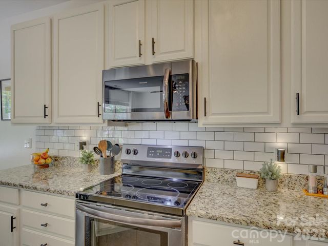 9828 Caldwell Depot Road, Cornelius, NC 28031