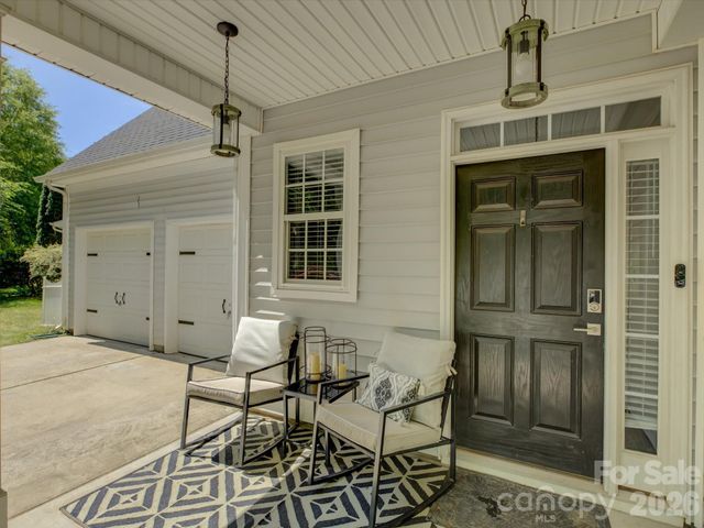 9828 Caldwell Depot Road, Cornelius, NC 28031