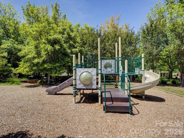9828 Caldwell Depot Road, Cornelius, NC 28031