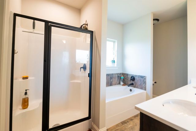 213 Madio Drive, Houma, LA 70364