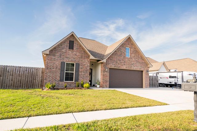 213 Madio Drive, Houma, LA 70364