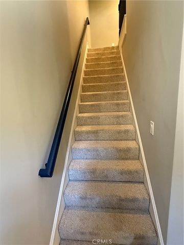 158 S Sierra Madre, Pasadena, CA 91107