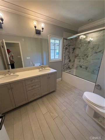 158 S Sierra Madre, Pasadena, CA 91107