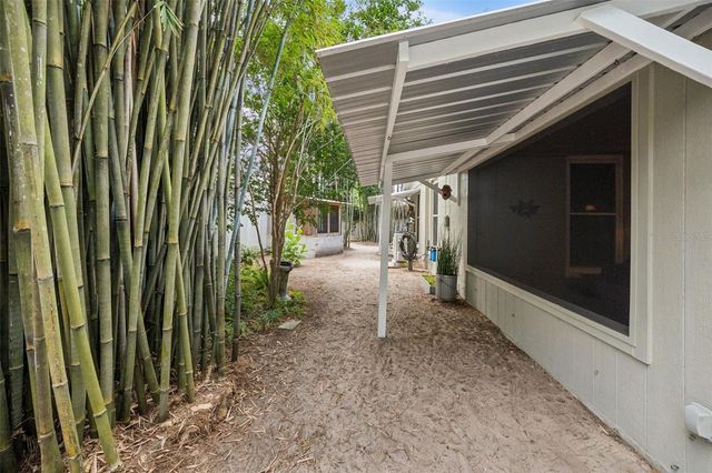 2796 NORTHLAND ROAD, Mount Dora, FL 32757