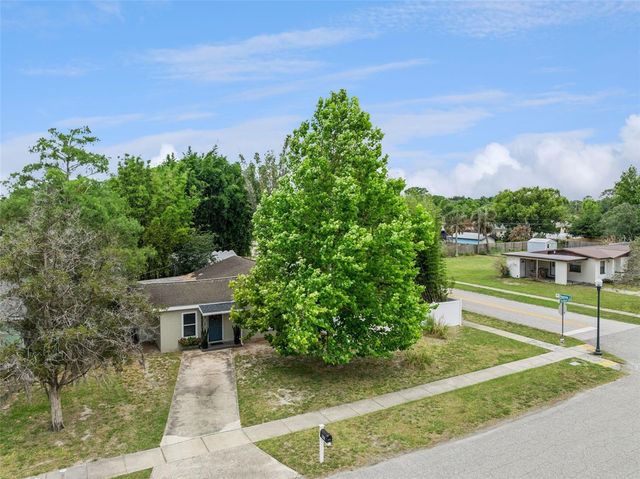 2796 NORTHLAND ROAD, Mount Dora, FL 32757