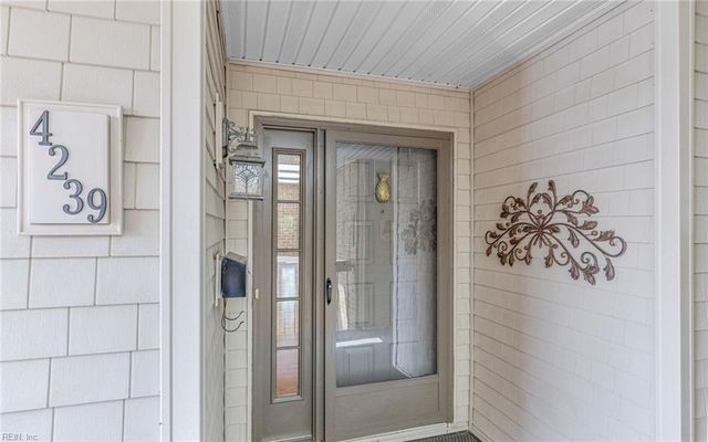 4239 Hatton Point LN # 35, Portsmouth, VA 23703