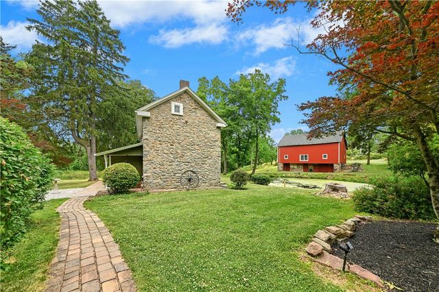 967 State Road, Springfield Twp, PA 18036