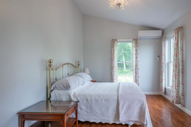 7 Longview Circle, Pelham, NH 03076