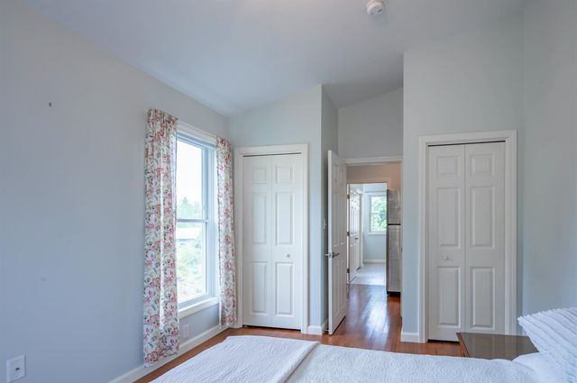 7 Longview Circle, Pelham, NH 03076