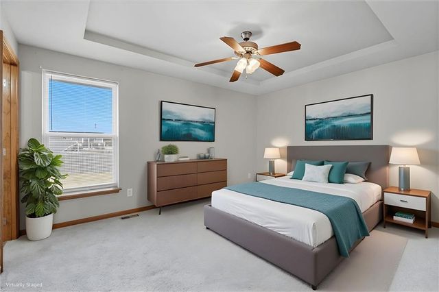 1110 BUTTERCUP Street, Smithville, MO 64089