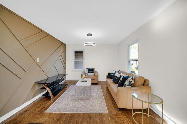 2728 162nd Street, Hammond, IN 46323