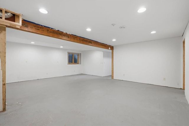 1420 6th Avenue, Baldwin, WI 54002