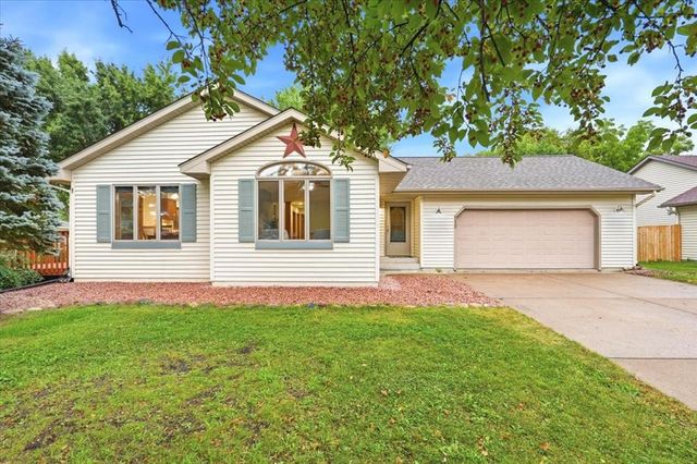 1420 6th Avenue, Baldwin, WI 54002