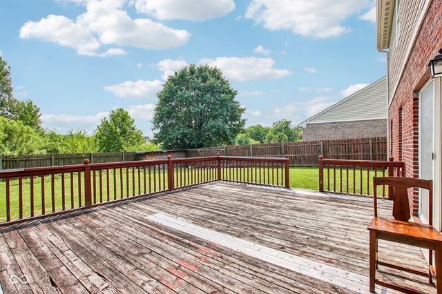 627 Appleseed Drive, Indianapolis, IN 46217