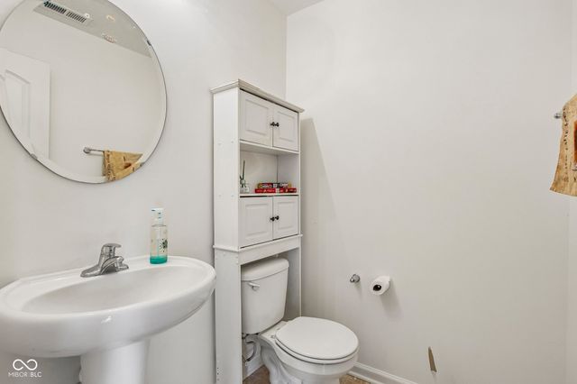 627 Appleseed Drive, Indianapolis, IN 46217