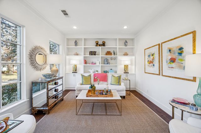 9606 Forestridge Drive, Dallas, TX 75238