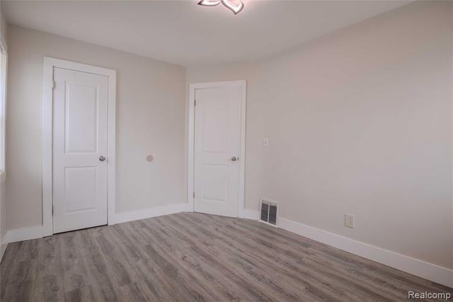 91 Martin Luther King Jr Boulevard, Pontiac, MI 48342