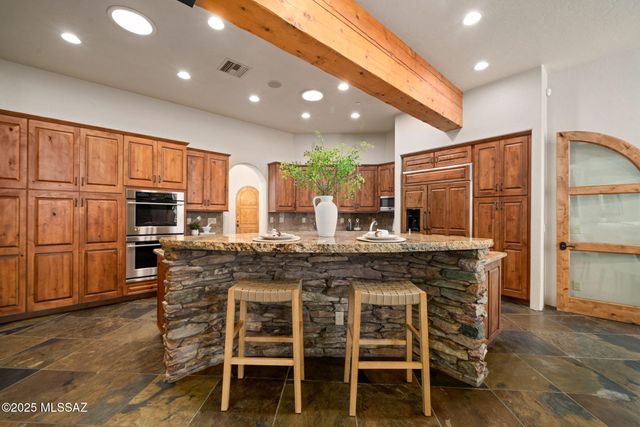 1420 W Stony Run Place, Oro Valley, AZ 85755