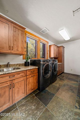 1420 W Stony Run Place, Oro Valley, AZ 85755