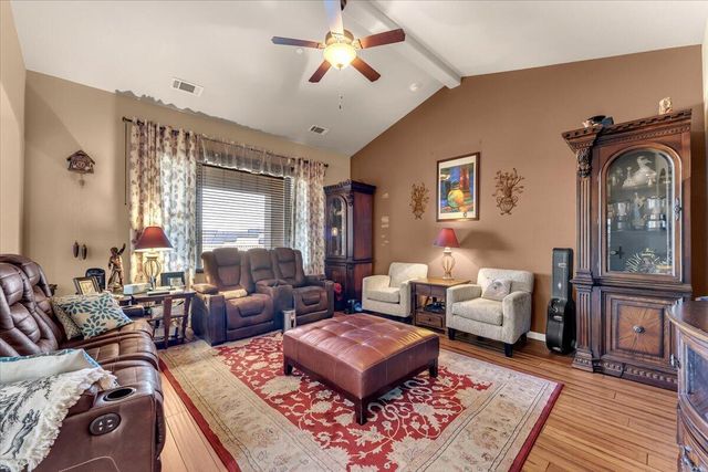 20260 Morgan Hill Court, Anderson, CA 96007