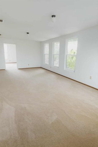 5617 Layton Dr, North Highlands, CA 95660