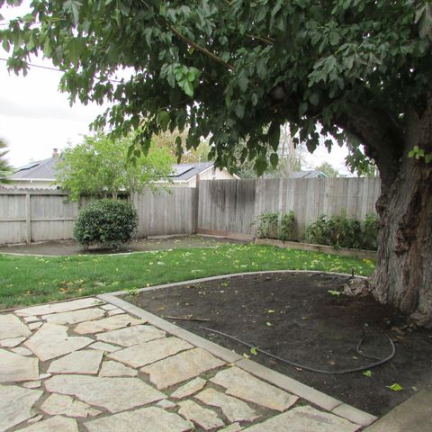 5617 Layton Dr, North Highlands, CA 95660