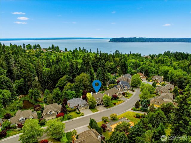 6130 Bayview Drive, Mukilteo, WA 98275