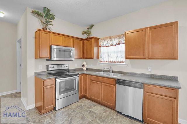 1404 Evergreen Trail, Hinesville, GA 31313