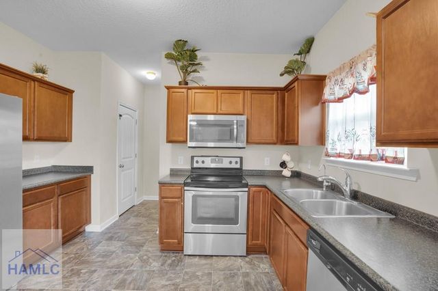 1404 Evergreen Trail, Hinesville, GA 31313