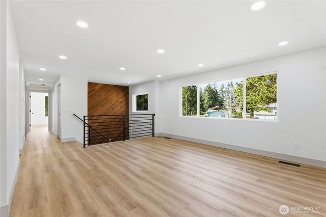 2775 SE Converse Circle, Port Orchard, WA 98366