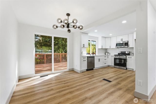 2775 SE Converse Circle, Port Orchard, WA 98366