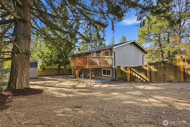 2775 SE Converse Circle, Port Orchard, WA 98366