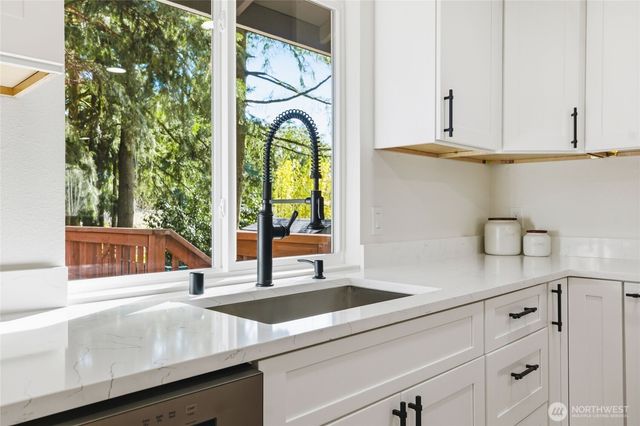 2775 SE Converse Circle, Port Orchard, WA 98366