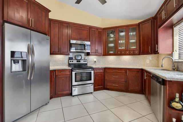 1960 NW 34th Avenue, Coconut Creek, FL 33066