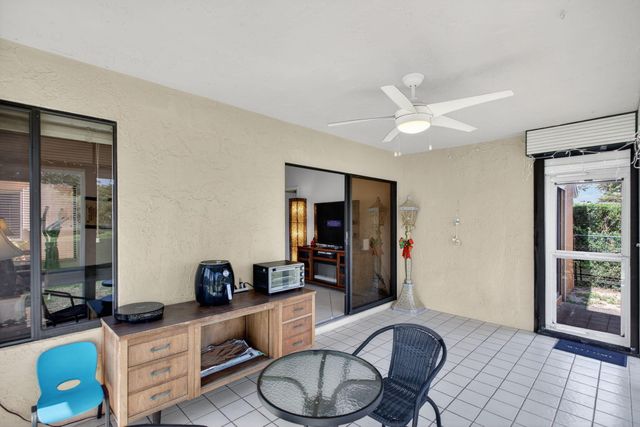 1960 NW 34th Avenue, Coconut Creek, FL 33066