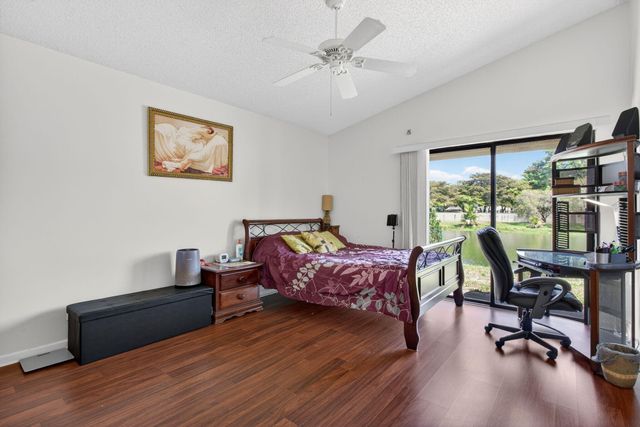 1960 NW 34th Avenue, Coconut Creek, FL 33066