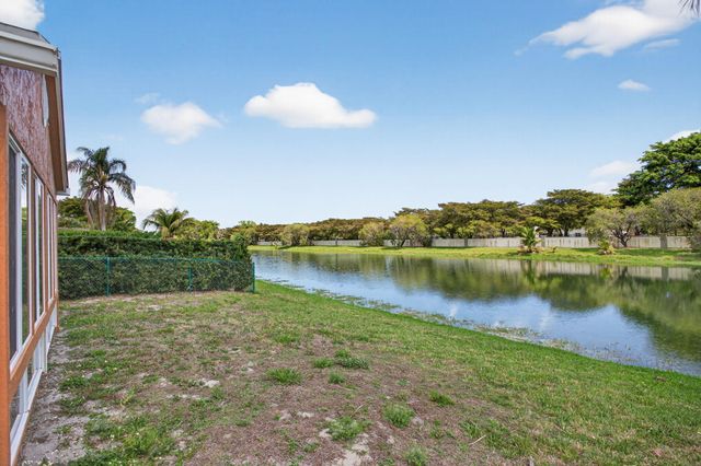 1960 NW 34th Avenue, Coconut Creek, FL 33066