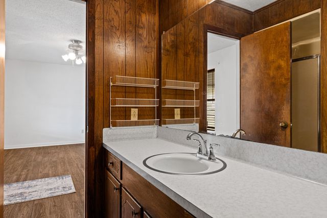 2600 Redbud Street, Kilgore, TX 75662