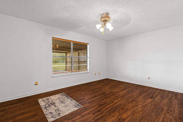 2600 Redbud Street, Kilgore, TX 75662