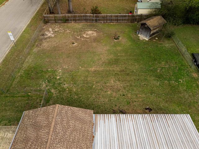 2600 Redbud Street, Kilgore, TX 75662