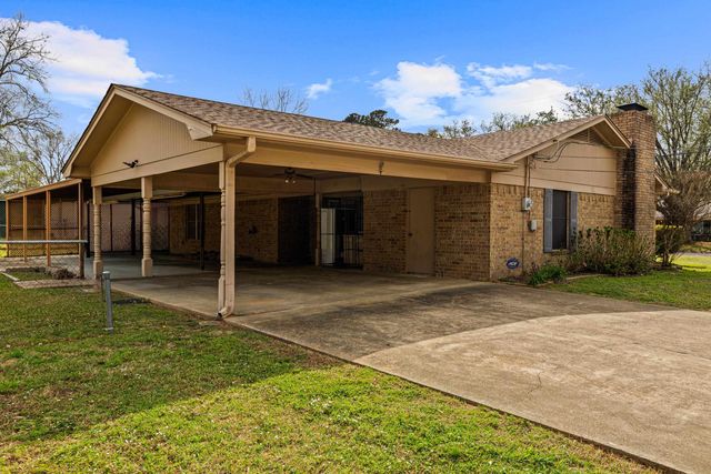2600 Redbud Street, Kilgore, TX 75662