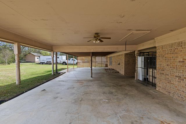 2600 Redbud Street, Kilgore, TX 75662