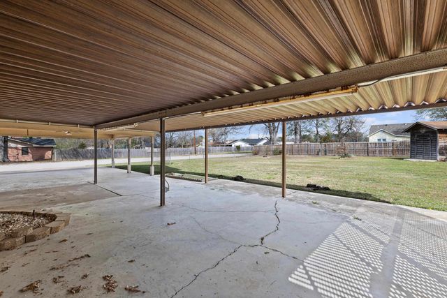 2600 Redbud Street, Kilgore, TX 75662