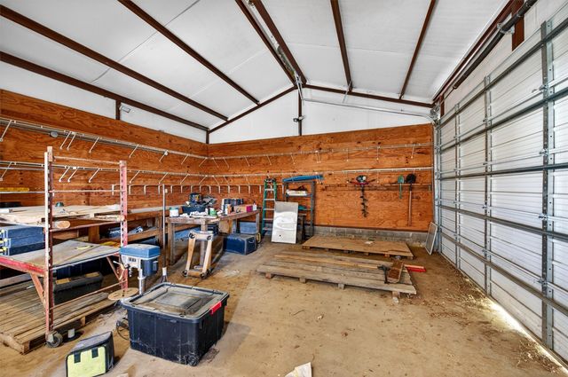 1839 County Road 121, Gainesville, TX 76240