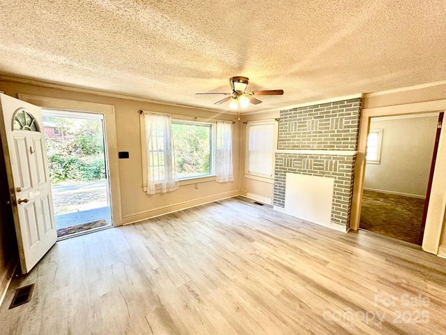 1499 Old Landsford Road, Lancaster, SC 29720