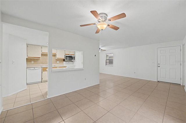 123 LOBLOLLY COURT A, Oldsmar, FL 34677