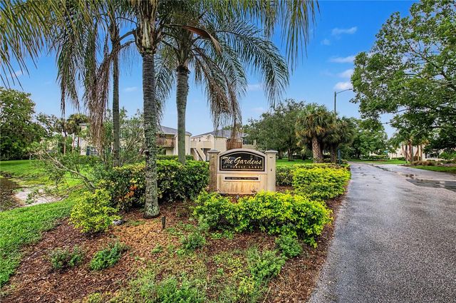 123 LOBLOLLY COURT A, Oldsmar, FL 34677